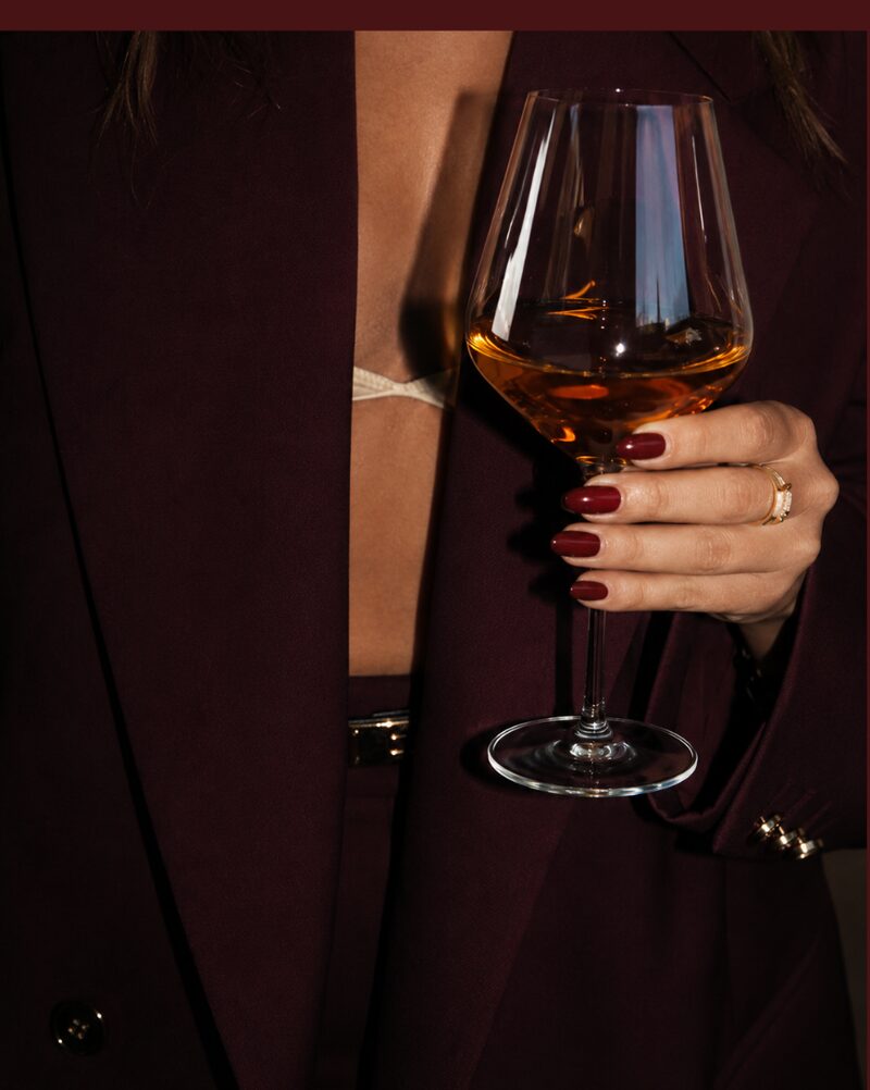 Ein Glas Wein bei AL BARRO